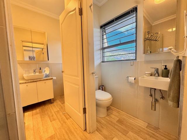 To Let 2 Bedroom Property for Rent in Gardens Western Cape